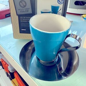 2 for $15 NIB Wild Leaf Tea Co Blue circle Tempo Cup Saucer Set